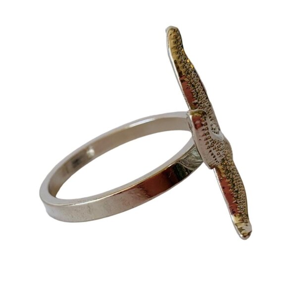 Coastal Starfish Napkin Ring Holder Set of 4 Silver Textured Table Beach Home - Picture 6 of 11